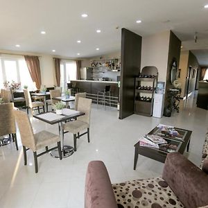 Zimmer mit zwei Einzelbetten